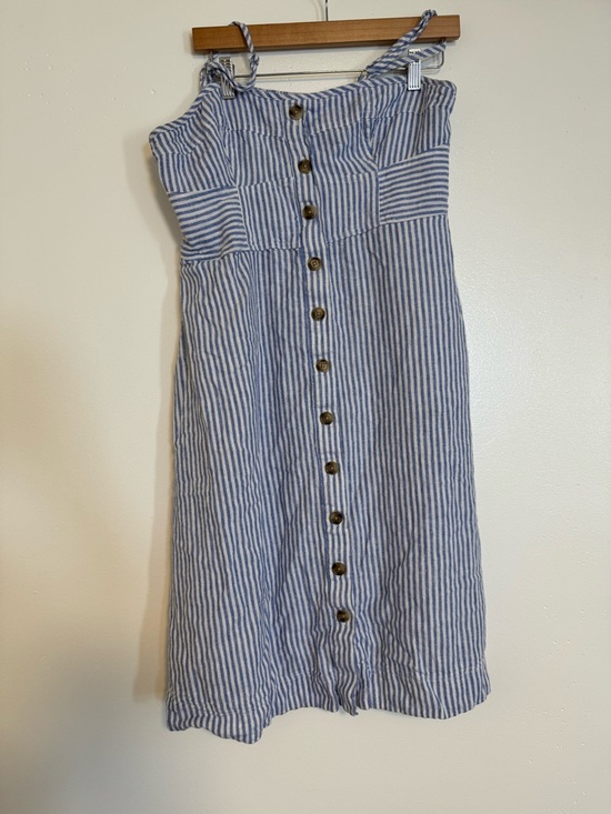 Universal Thread Dresses & Skirts - Universal Thread Blue and White Striped Button-Front Midi Dress